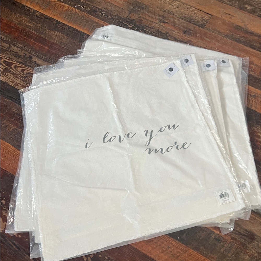 For beachgypie
Sale Santa Barbara Design Studio I Love You
more pillow cover - Picture 3 of 5